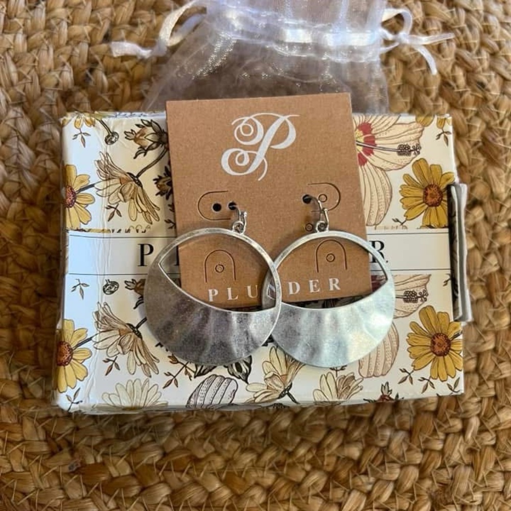 NEW Plunder Silver Hoop Earrings